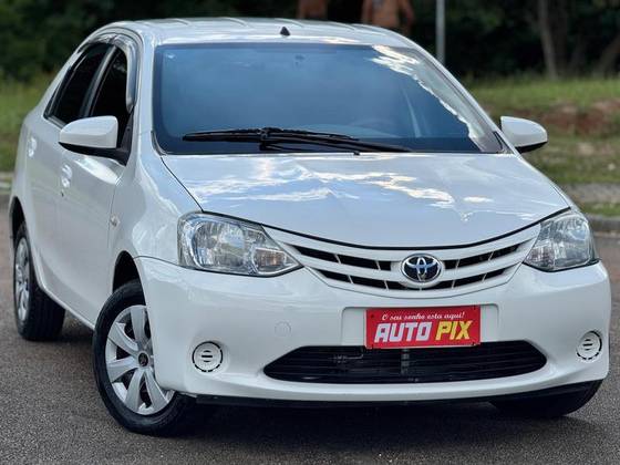 TOYOTA ETIOS 1.5 XS SEDAN 16V FLEX 4P MANUAL